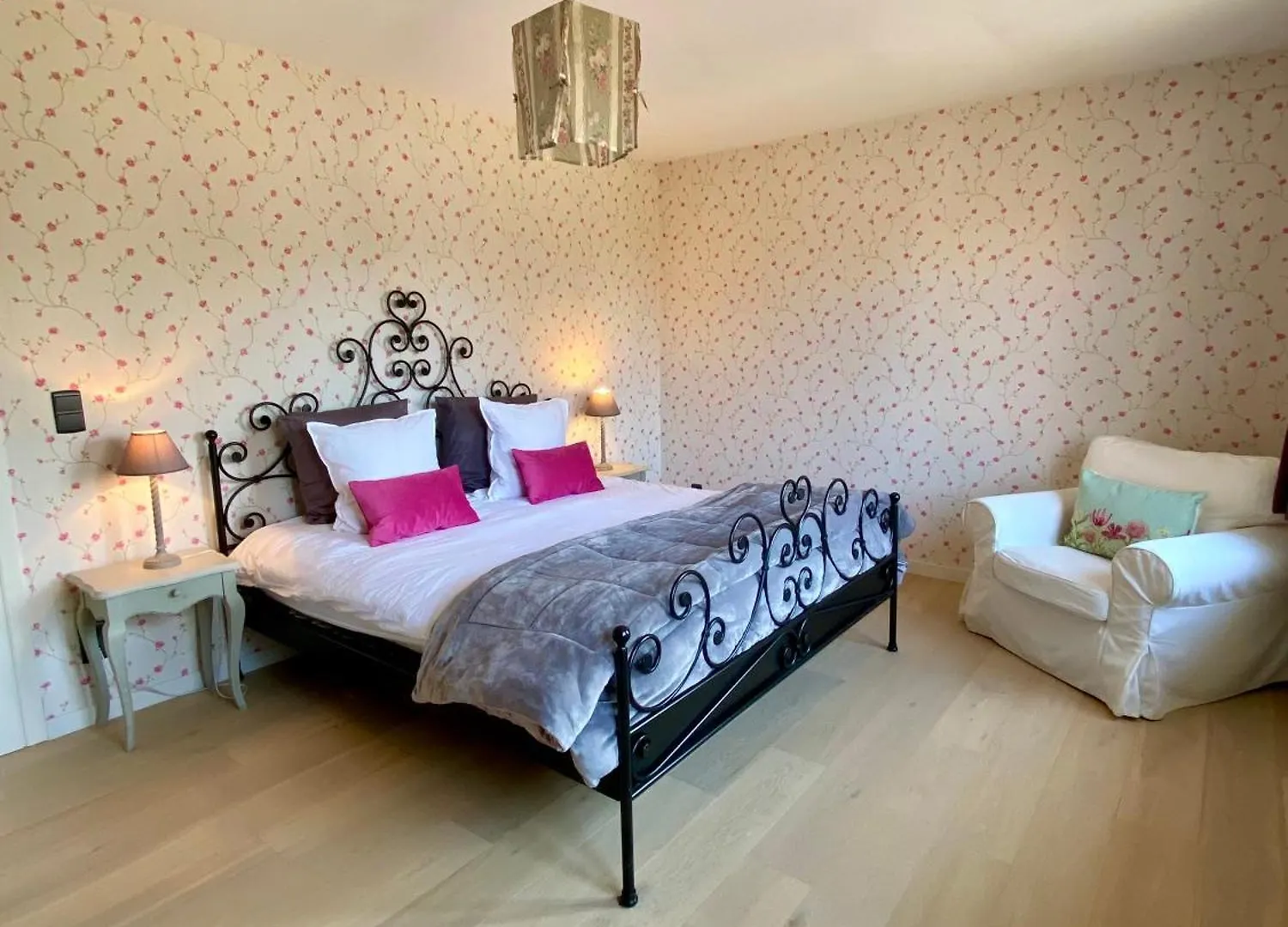 B&B Aline Florentine - Adults Only - Luxury B&B - Chambres D'Hotes - Zimmer Frei Kortenberg Belgium